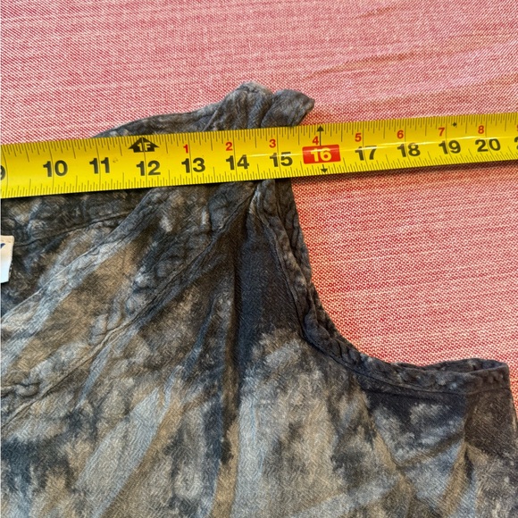 Oh My Gauze! Gray Tie-Dye Women's Top 3 - Picture 6 of 10